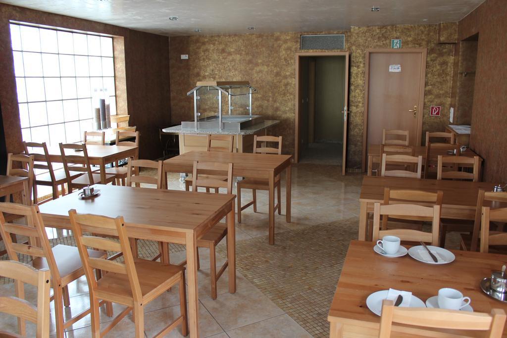 Gaestehaus Mama Руст Екстериор снимка